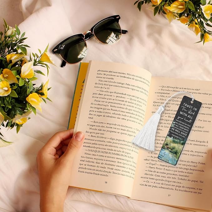 Christian Trust and Guidance Bookmark, Inspirational Gift for Believers, Uplifting Gift for Spiritual Readers, Spiritual Bookish Present, Unique Water & Scripture Design Bookmark, WCB74