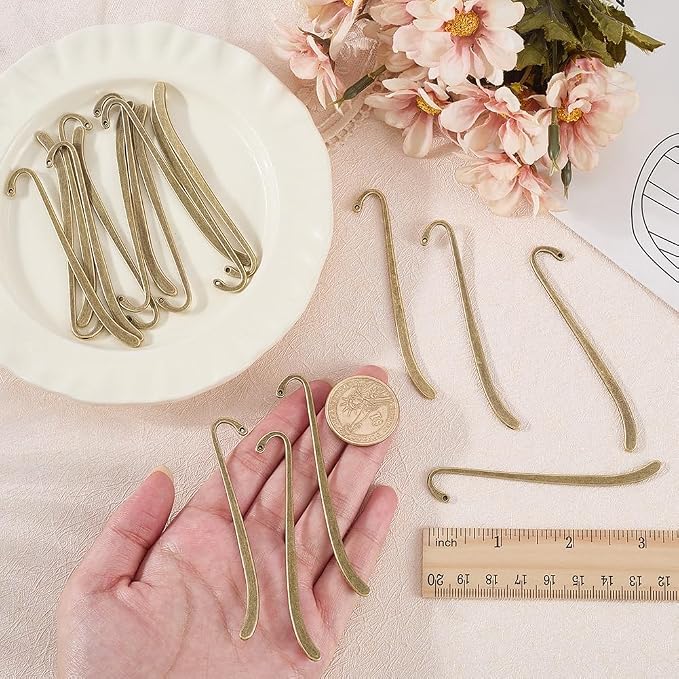 20Pcs Metal Bookmark s Antique Vintage Bronze Metal Bookmark Hairpin with Hole Tibetan Carving Pattern Alloy Book Markers Jewelry Making Charms for Stationery Reading Enthusiasts