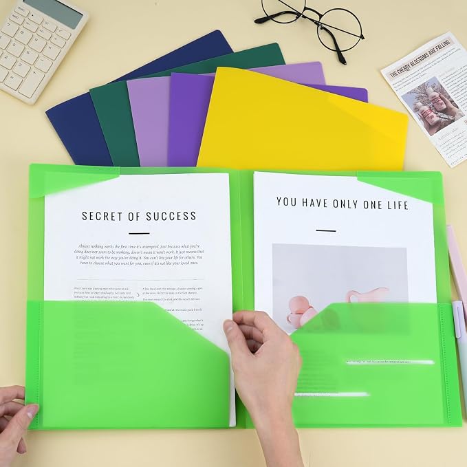 EOOUT 100pcs Plastic Folders with Pockets, Heavy Duty Pocket Folders with 4 Pockets for Office and School, Letter Size, 10 Assorted Colors