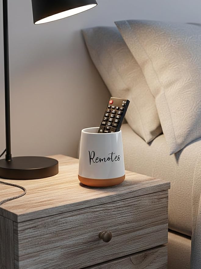 LEETOYI Ceramic Bedside Remote Caddy, 4.1" Remote Control Holder for Makeup Brushes & Office Supplies, Farmhouse Remote Organizer for Table, Living Room, Bedroom & Office