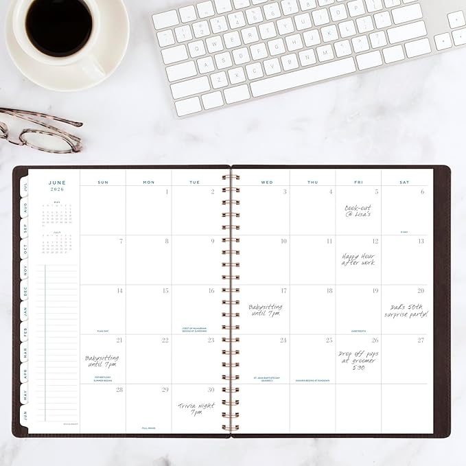 AT-A-GLANCE Planner 2025-2026 Academic, Weekly & Monthly, 8-1/2" x 11", Large, Monthly Tabs, Flexible Cover, Signature Collection, Brown (YP905A09)