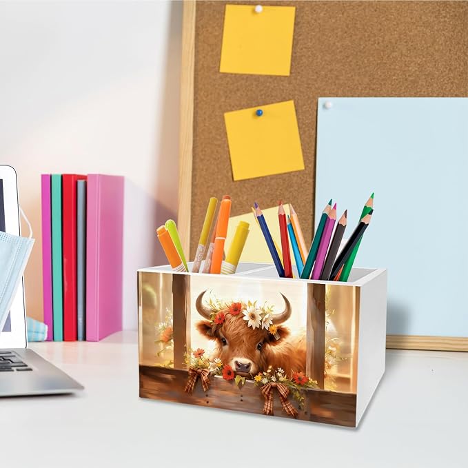 Rustic Floral Highland Cow Pen Holder for Desk, Gifts for Highland Cow Lovers Pencil Organizer, Farmhouse Heifer Wooden Box Sign Desk Decor for Girl Nursery Home Office Decoration