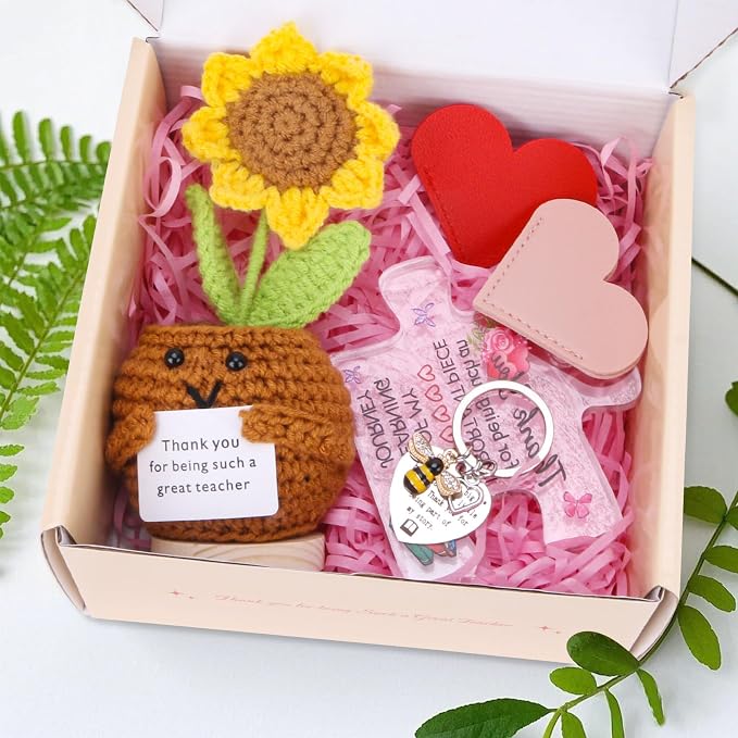 AZKRWFLM Appreciation Gifts for Teacher Women, 2026 Thoughtful Gift Box Set for Teachers, for Teacher Appreciation Week, Valentines Day Gifts, Last Day of School Gifts,