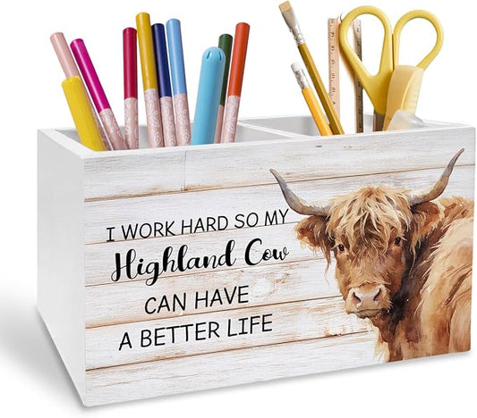 Highland Cow Gifts Pen Holder for Desk, Gifts for Highland Cow Lovers Pencil Organizer, Rustic Funny Heifer Wooden Box Sign Desk Decor for Farmhouse Home Office Decoration
