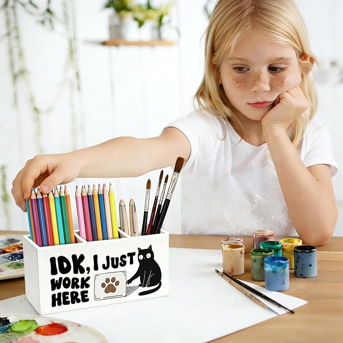 Funny Black Cat Pen Pencil Holder for Desk, Black Cat Gifts, Office Humor Gifts for Coworkers, IDK I Just Work Here Wooden Box Sign Decorations for Home Office Workplace Desk Tabletop