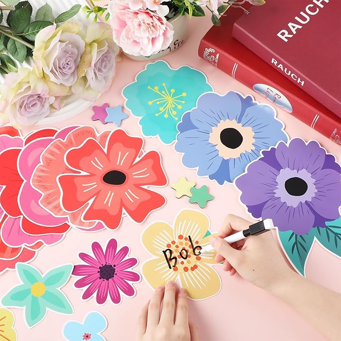 60Pcs Back to School Wildflowers Bulletin Board Decoration Wildflowers Classroom Decor Cutouts Set Preschool Floral Themed Card Teacher Students Supplies for Party School Classroom Walls Blackboard