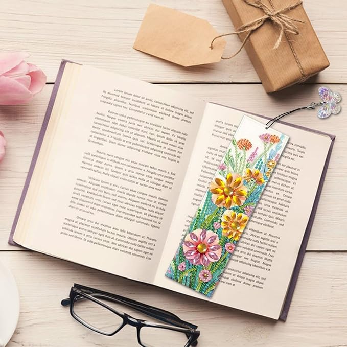 ARTopet 6Pcs DIY Diamond Art Painting Bookmarks with Colorful Butterfly Pendant PET Bookmark Ornament Double Sided Pattern Single Sided Diamond Book Marker Clip Gifts Tags