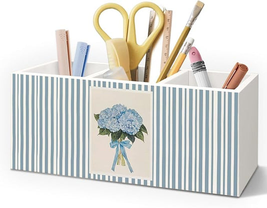 Blue Hydrangea Floral Pen Pencil Holder for Desk, Blue Room Decor Aesthetic, Preppy Girly Hydrangea Flower Decorative Sign for Girls Bedroom Dorm Apartment Desk Tabletop Decor