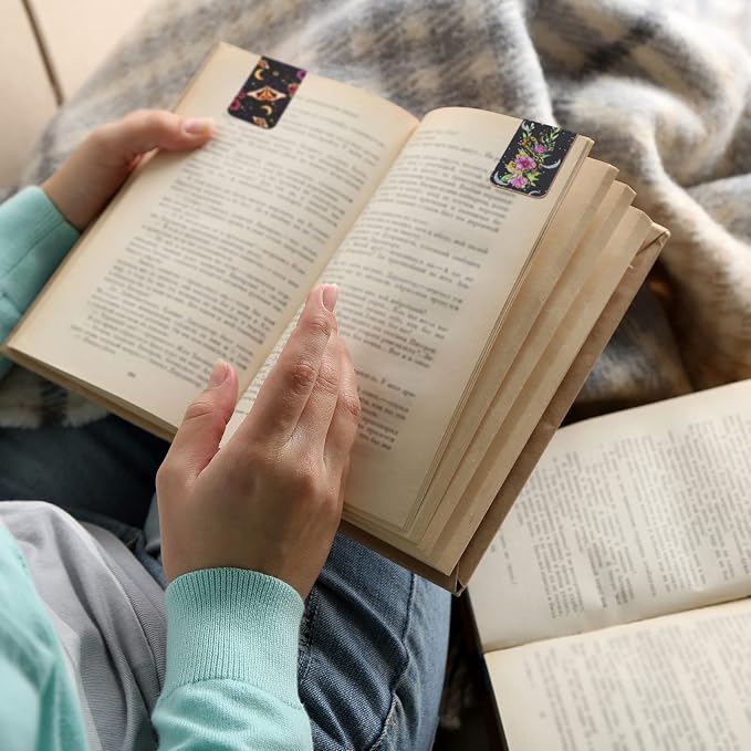 30 Pcs Magnetic Bookmarks,Tarot Magnetic Bookmarks for Book Lovers Women Men, Gifts for Reading Lovers, Magnet Bookmark Clips for Teachers Students,Back to School Supplies