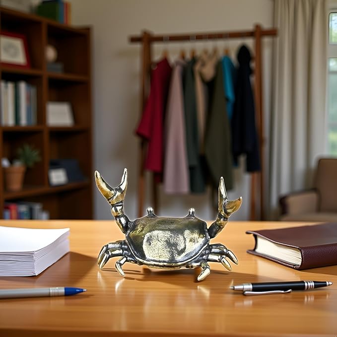 Bronze Funny Crab Pen Holder, Bronze Pen Holder, Weightlifting Crab Desk Stand Bracket Storage Rack for Storage Office Display ncil Holders and Holders Decorations