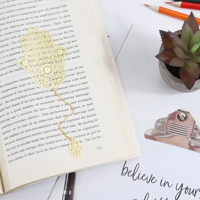 Metal Bookmarks with Chain, Golden Hollow Bookmark, Book Marks for Reading Women, Unique Evil Eye Book Mark, Hamsa Evil Eye Present for Book Lovers Writers Readers Back to School Gifts