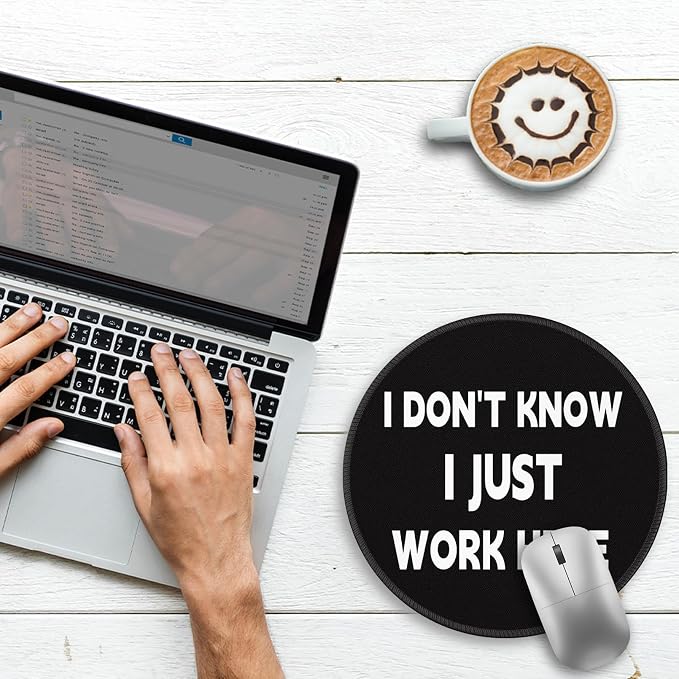 Gctriki Funny Round Mouse Pad I Don't Know I Just Work Here - 8.6 Inch Non-Slip Rubber Base Premium Mouse Mat for Computer Laptop, Office Desk Accessories Decor, Gift for Coworker Boss, Black White