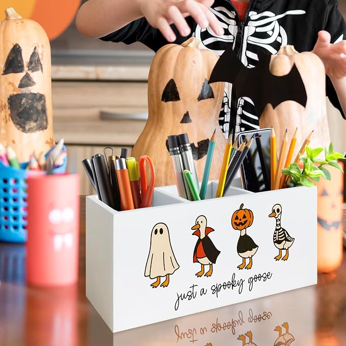 Halloween Gothic Goose Pen Holder for Desk, Spooky Funny Goose Wooden Box Sign Desk Decor for Home Office Decoration, Humorous Silly Geese Pencil Organizer, Gothic Halloween Decor