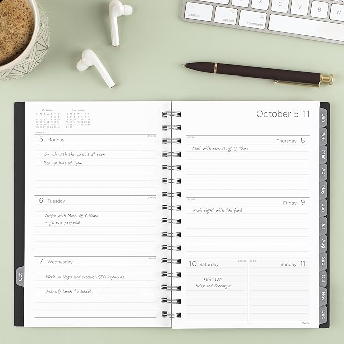 Mead 2027 Planner, Weekly & Monthly, 15-Month Oct-Dec, 5.5" x 8.5", Black (CRW4200527)