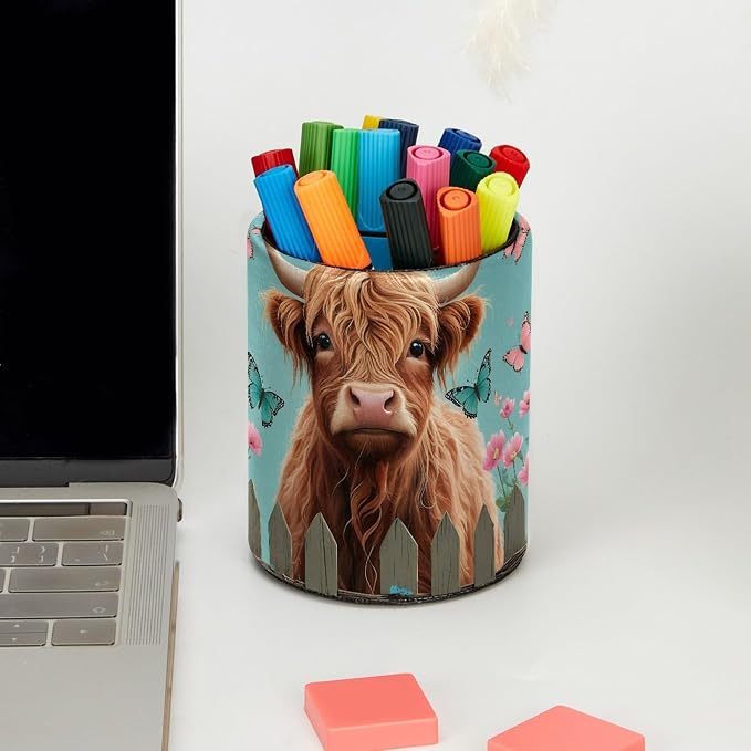 Leather Pen Holder for Desk, Highland Cow Floral Makeup Brushes Holder Pencil Cup Multifunctional Desktop Organizer Caddy for Home School Office Desk Accessories