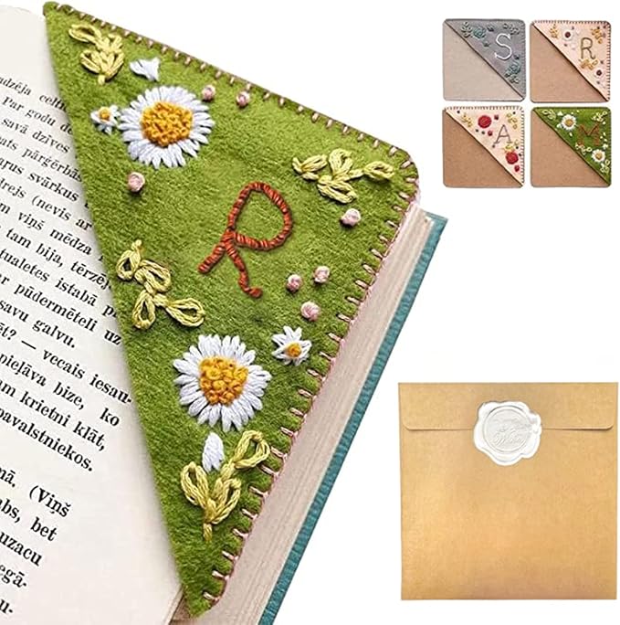 Personalized Hand Embroidered Corner Bookmark, 26 Letters Hand Stitched Felt Corner Letter Bookmark, Cute Flower Embroidery Bookmarks for Book Reading Lovers Meaningful Gift (Summer，R