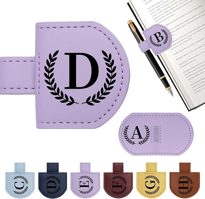Personalized Magnetic Bookmark Pen Holder, Leather Book Marks for Reading Women& Men, Engraving 26 Letters Name Initial Bookmarks with Pencil Pen Holder, Gift for Book Lovers, Readers (Purple, D)