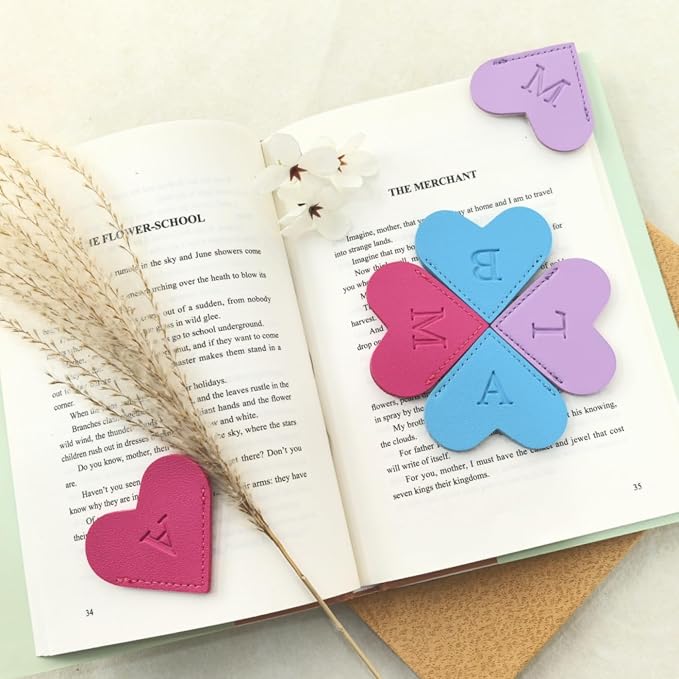 MOTEERLLU Personalized Leather Heart Bookmark with Initials, Handmade, Letter Cute Custom Corner Book Marks for Reading Women, Teachers, Students, Book Lovers, Book Accessories(Purple,W)