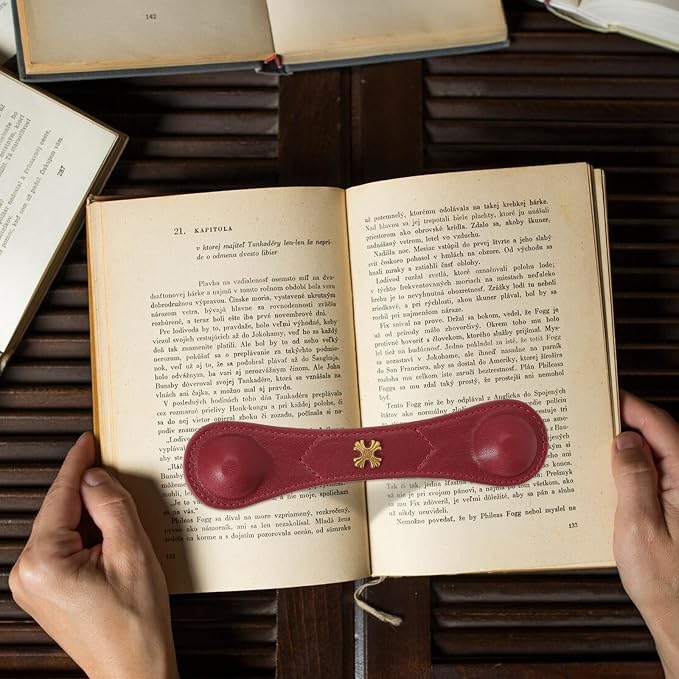Book Weight Holder Wooden Thumb Book Page Open Weighted Bookmark Corner Reading Accessories Office Desk Decor Executive Gift for Writer Reader (Red)