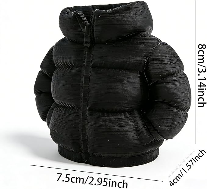 YOKUSHI Down Jacket Pen Holder, 3D Printed Funny Puffer Jacket Pencil Holder, Creative Desk Organizer for Office Supplies, Cute Unique Stationery Holder for Desk, Quirky Gift for Women Men (Black)