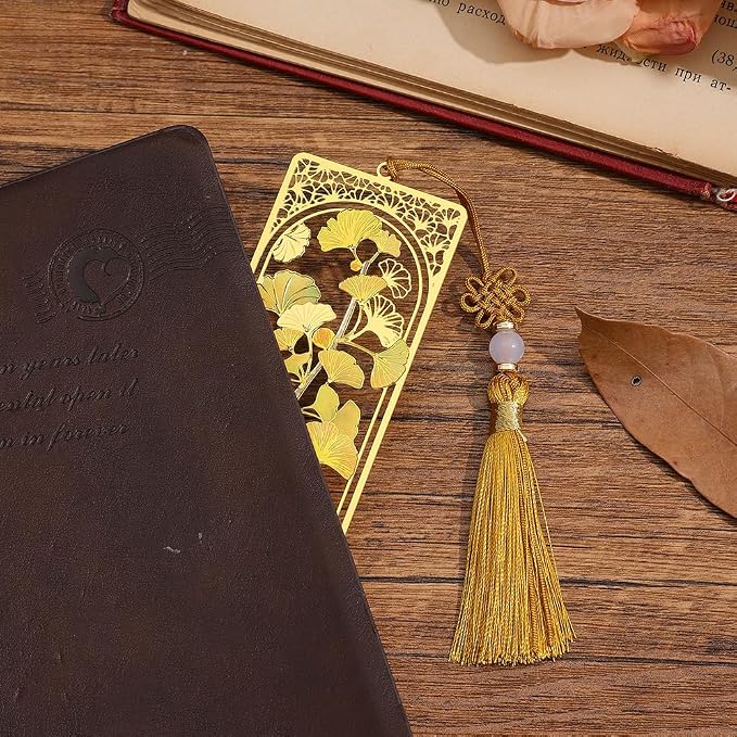icceemee 2PCS Ginkgo Leaf Theme Bookmark, Cute Bookmark for Women with Hollow-Out Square & Irregular Design, Natural Tassel Book Marks Set in Gift Box, for Book Lovers