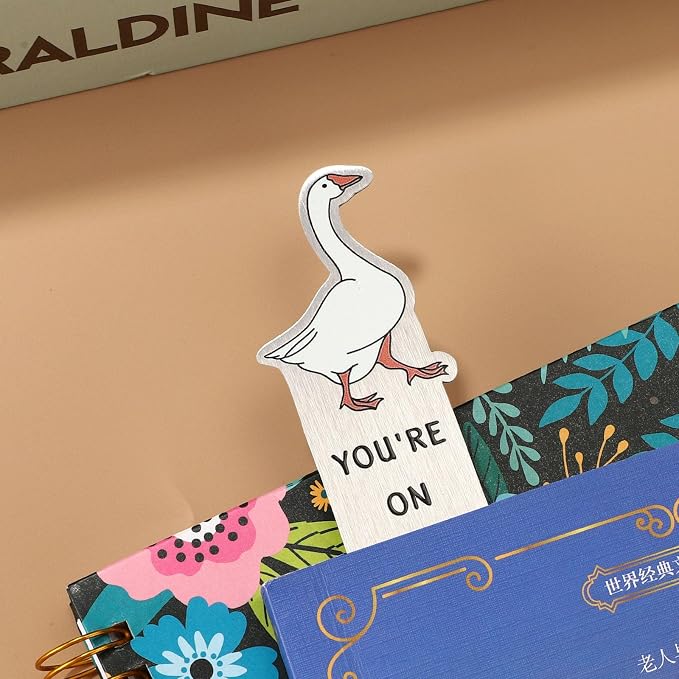 Silly Goose Bookmark, Stainless Steel Funny Silly Goose Book Marks Practical Reading Accessories Supplies for Bookish Gift Women Men Kids Teens