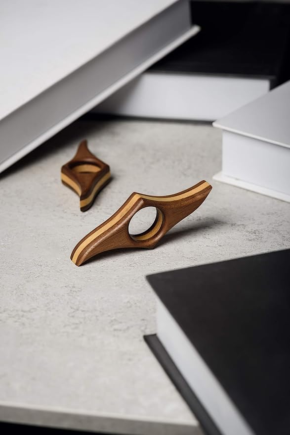 TILISMA Wooden Book Page Holder - Handmade Walnut Thumb Book Accessories - Reading Gadget to Read in Bed - Gifts for Book Lovers, Avid Readers, Bookworms, Librarians - Bookmark (Medium)