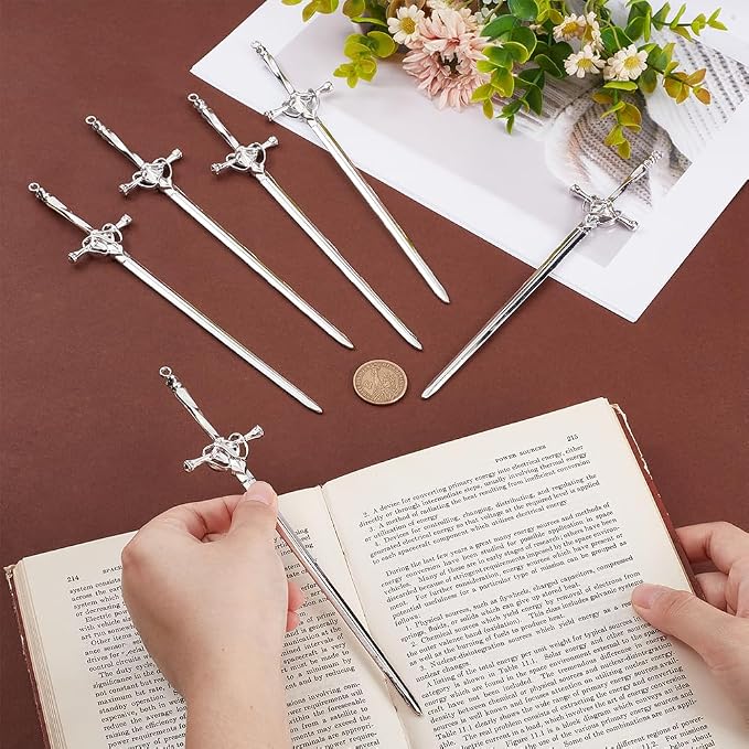 UNICRAFTALE 6Pcs Sword Bookmarks Hair Pins Sticks Vintage Platinum Metal Pendant Bookmarks Sword Hair Pin Ancient Large Sword Bookmark Charms for Reading Crafting Gifts Book Lovers Presents