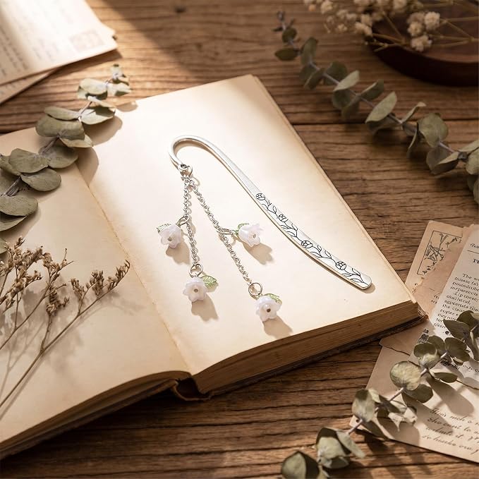 Gjinxi Bookmarks for Women Reading, Cute Lily Floral Book Page Marks Metal Reading Gifts with Pendants for Book Lovers Student Teacher Readers Friends Club Retirement Birthday Valentines Mothers Day