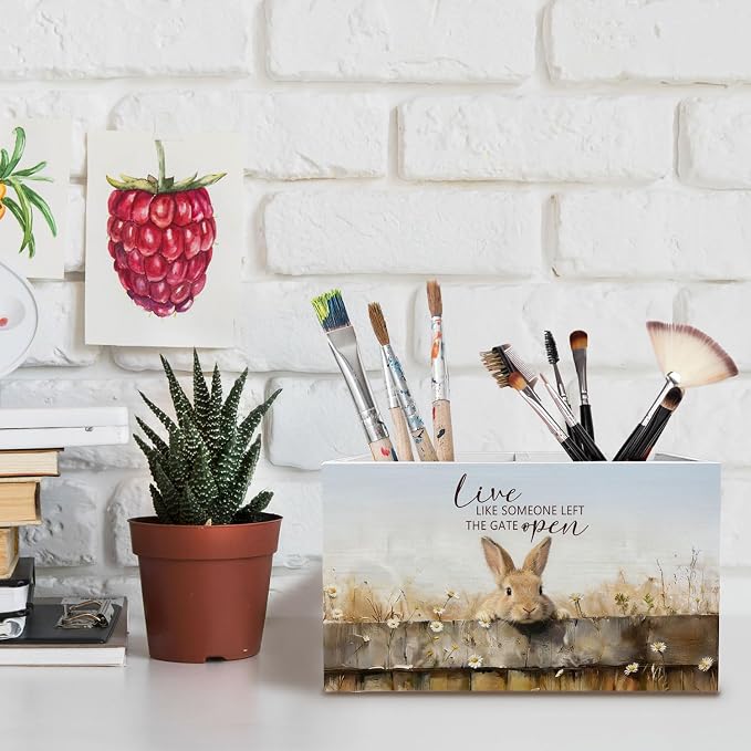Rustic Daisy Bunny Pen Holder for Desk, Bunny Rabbit Lover Gifts Pencil Organizer, Live Like Someone Left the Gate Open Wooden Box Sign Desk Decor for Home Office Decoration