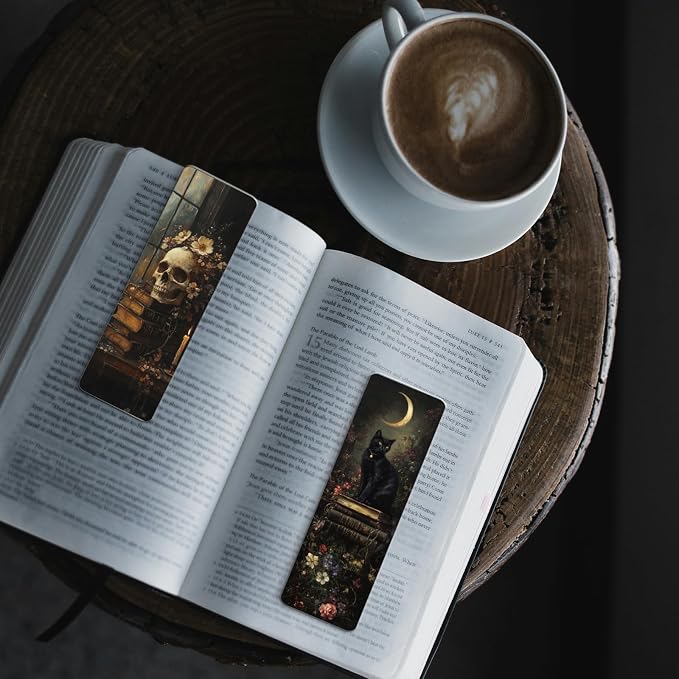 Gothic Dark Academia Bookmarks for Women - 20 Pcs Vintage Books Flowers Cottagecore Paper Bookmark for Novel Lovers, Retro Dark Romance Aesthetic Black Cat Skull Decorations Gift for Book Lovers