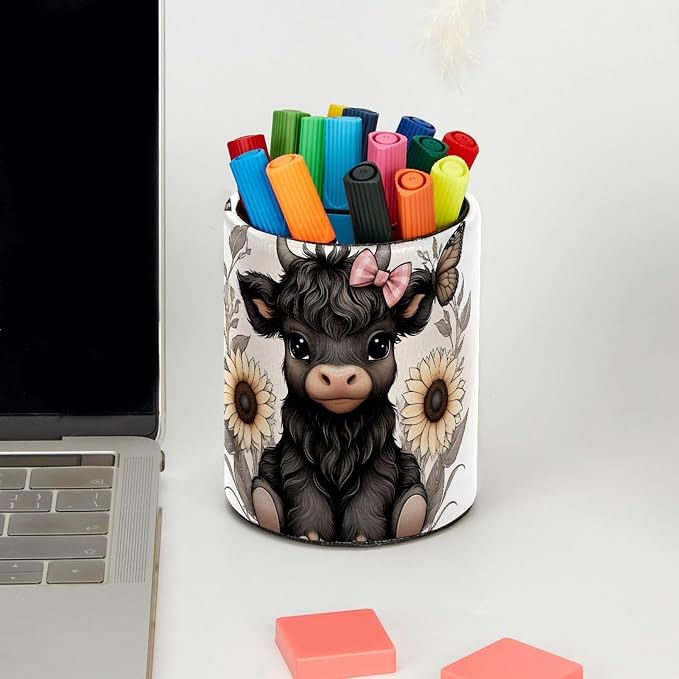 Leather Pen Holder for Desk, Black Highland Cow Floral Makeup Brushes Holder Pencil Cup Multifunctional Desktop Organizer Caddy for Home School Office Desk Accessories