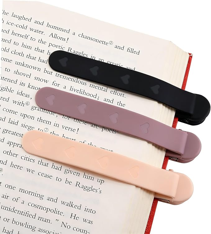 SMUK 3 Pieces Silicone Heart Bookmarks for Reading Women, Smart Automatic Book Marks for Book Lovers Girls Men, Cute Page Markers Bookmarkers Reading Gifts