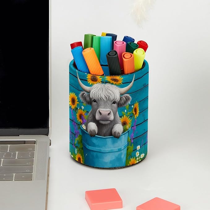 Highland Cow Rustic Teal Wood Pen Holder Pencil Organizer Cute Pencil Cup Desk Decor Makeup Brush Holder PU Multifunctional Office Supplies for Home Classroom School