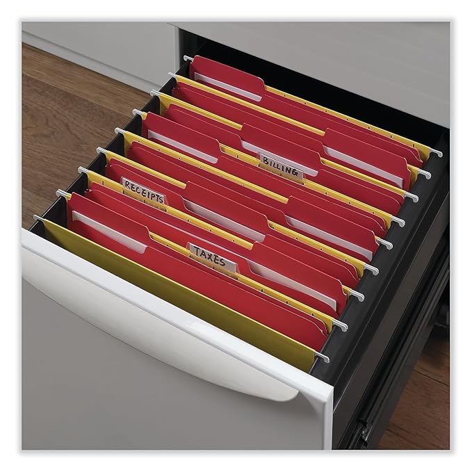 Universal Red Reinforced Top Tab File Folder, Letter Size, 1/3 Cut, Pack of 100