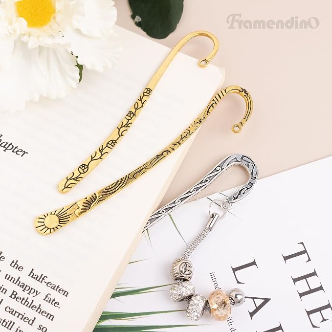 Framendino, 12 Pack Metal Bookmark Antique Tibetan Carved Hook Bookmarks with Loop for Crafting (4 Colors)