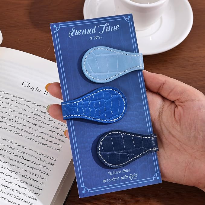 3PCS Vintage Magnetic Leather Bookmark, Leather Magnetic Bookmarks for Women, Magnetic PU Bookmarks Clip Book Accessories, Blue Pattern