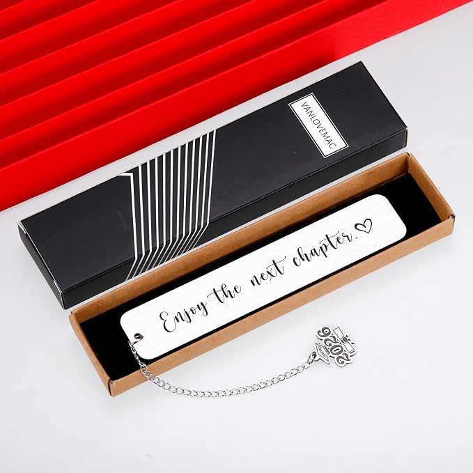 2026 Graduation Gift for Her Him 8th 5th Grade Graduation Gifts for Teen Boys Girls Class of 2026 Bookmarks for Women Men College High School Senior Night Gifts Last First Day of School Stuff