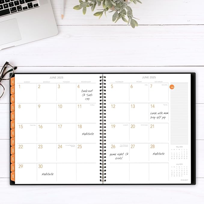 AT-A-GLANCE Planner 2024-2025 Academic, Weekly & Monthly, Hourly Appointment Book, 8-3/4" x 11", Large, Monthly Tabs, Flexible Cover, Plan.Write.Remember., Black (70595705)