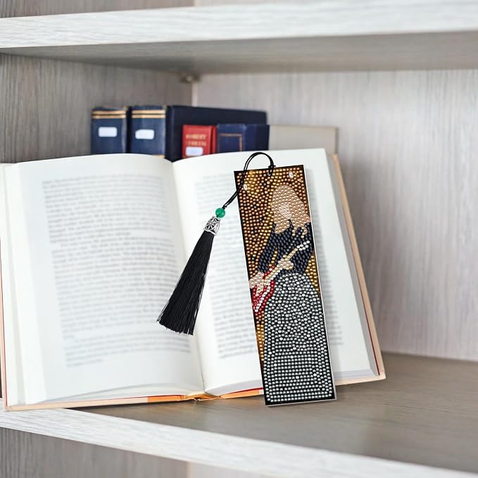 Singer Diamond Art Bookmarks - 6 Pcs DIY Pop Star Diamond Painting Bookmarks Kits Aesthetic Art Craft Festival Holiday Birthday Gift for Book Lovers Adult Beginners Fans Music Lover