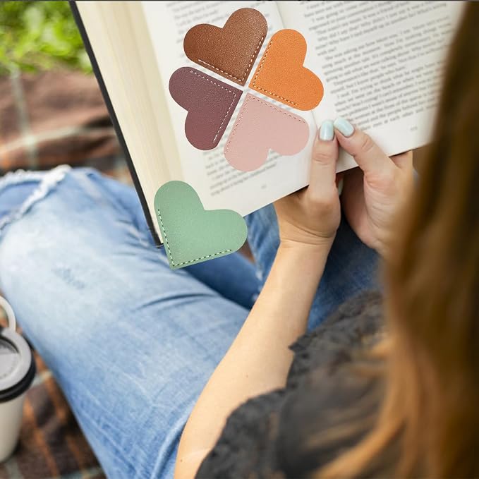 Meiqils 8Pack Faux Leather Heart Bookmarks, Cute Corner Page Markers for Reading Women, Kids, Teachers, Students, Book Lovers, 8pcs in