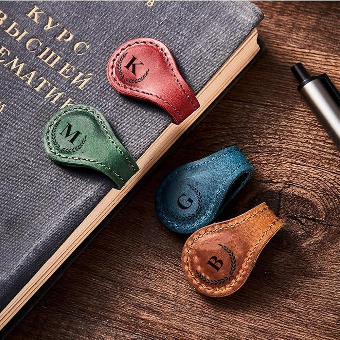 Personalized Magnetic Leather Bookmark, 26 Letter Initial Bookmarks, Multi-Functional for Women, Teachers, Book Lovers (L, Black)