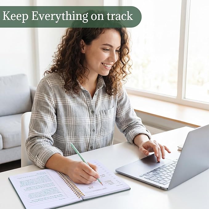 Thboxes Undated Daily Planner with Hourly Schedule, 5.71" X 8.35" Daily To DO List Noteboook Set Goals A5 Daily Personal Organizer Notepad for School Work Office Improve Efficiency Planner, Green