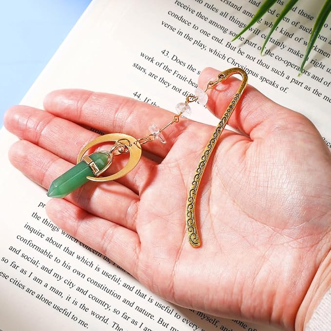 Vintage Metal Bookmark Pendant with Natural Crystal Stones Green Aventurine Bead Chain–Elegant Moon Bookmarks for Women,Men,Book Lovers,Teachers and Girls(Green Jade)