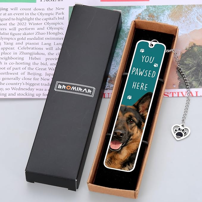 German Shepherd Gifts for Women Men, Gift for German Shepherd Lovers Owners, Dog Dad Gifts for Men, Bookmark Gift for Dog Lovers Kids Adults, Reading Accessories for Book Lover Bookworm Bookish Nerd