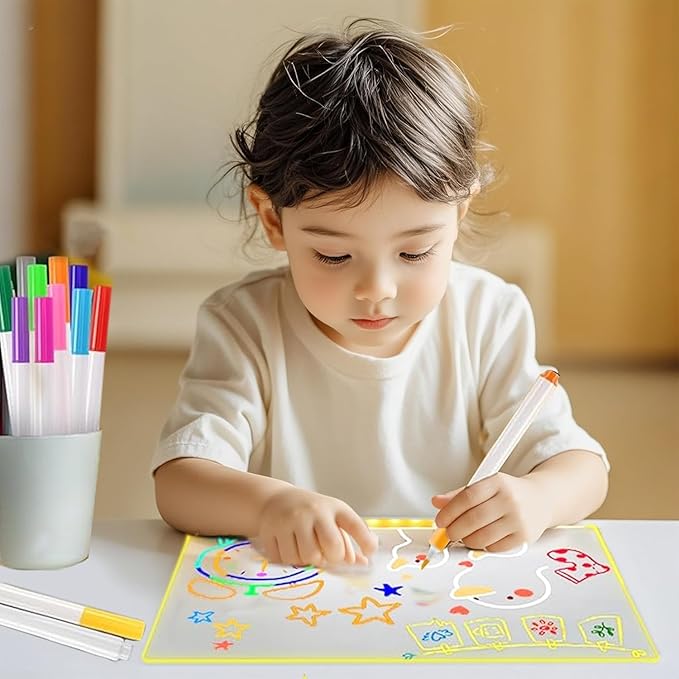 LED Note Board with Colorful Pens, Acrylic Dry Erase Light Up Writing Board, 11.8 x 7.9 Inch, with Stand for Family, Office, School, Bar, Cafe