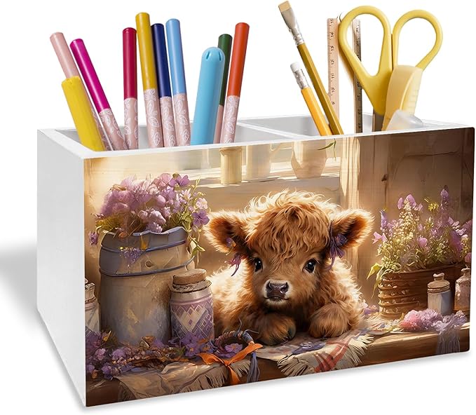 Lavender Highland Cow Pen Holder for Desk, Highland Cow Gifts for Women Pencil Organizer, Farmhouse Rustic Heifer Wooden Box Sign Desk Decor for Girl Nursery Home Office Decoration