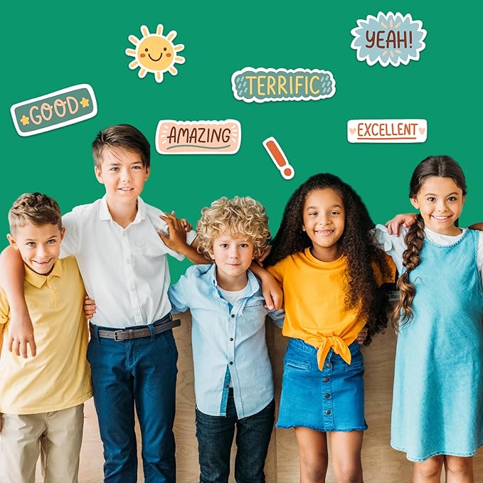 Mindsoft Bulletin Board Fabric 48 '' x 107 '' Class Fabric for Classroom Bulletin Board Decor, Pillows, Curtains, Crafts(Bright Green)