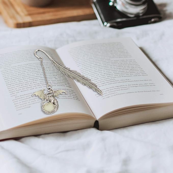 Vintage Feather Dragon Metal Bookmark, Glow in The Dark Dragon Gift, Fantasy Bookmark Gifts, Cool for Women Men, Reading Lovers (Antique Silver Dragon)