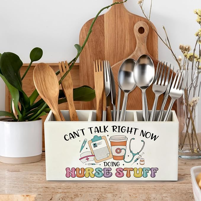 Funny Nurse Pen Pencil Holder, Nurses Appreciation Gifts Wood Desk Organizer and Accessories, Nurse Office Decor, Nursing Nurses Gifts for Women Pen Holder Desk Organizer for Office Tabletop